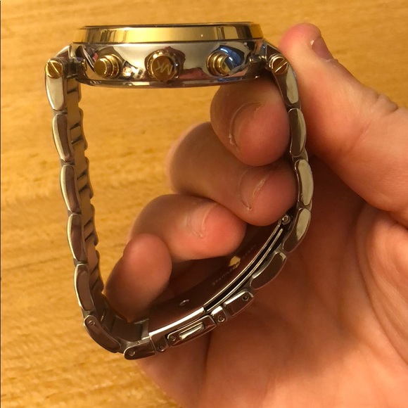 Gold and Silver Watch - Picture 4 of 6